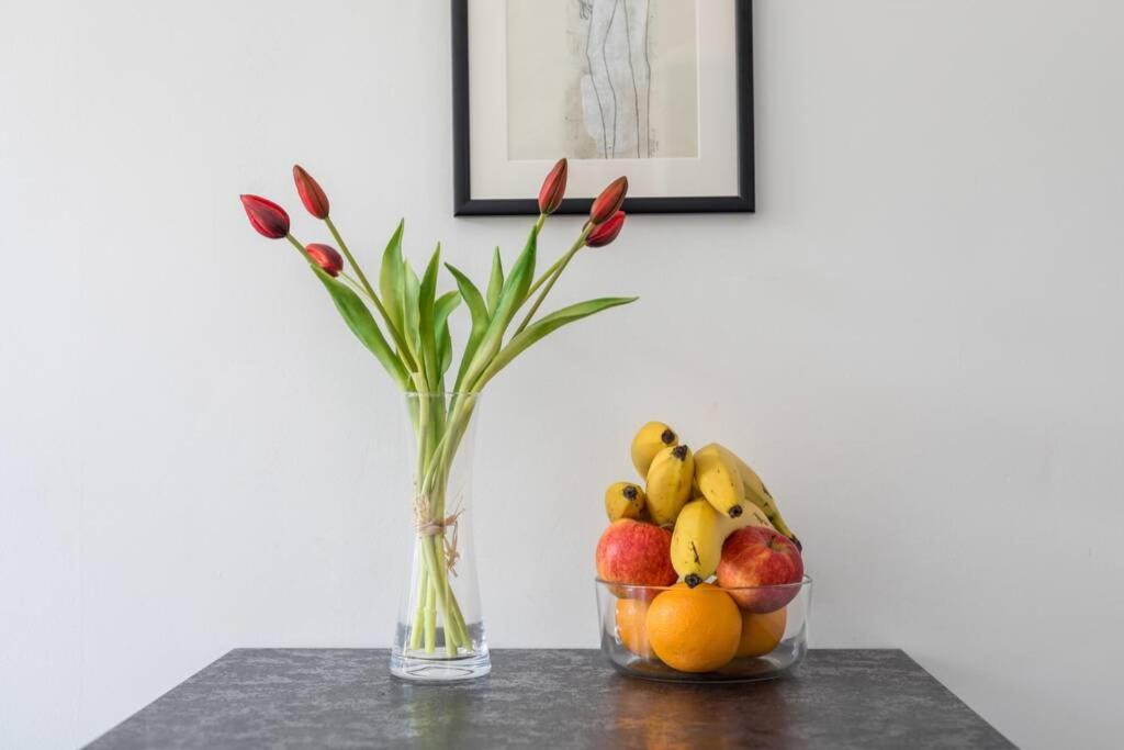Banana Split Youth Apartment Bagian luar foto